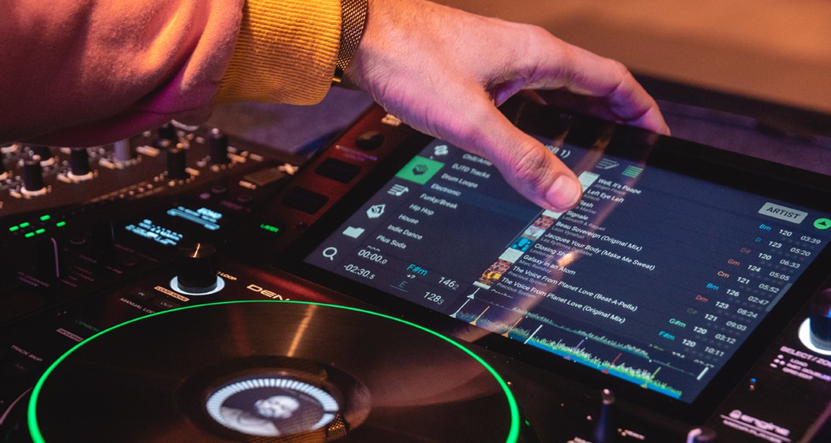 Denon DJ anuncia nuevos reproductores SC6000, SC6000M y el mezclador X1850 2 Screen 2